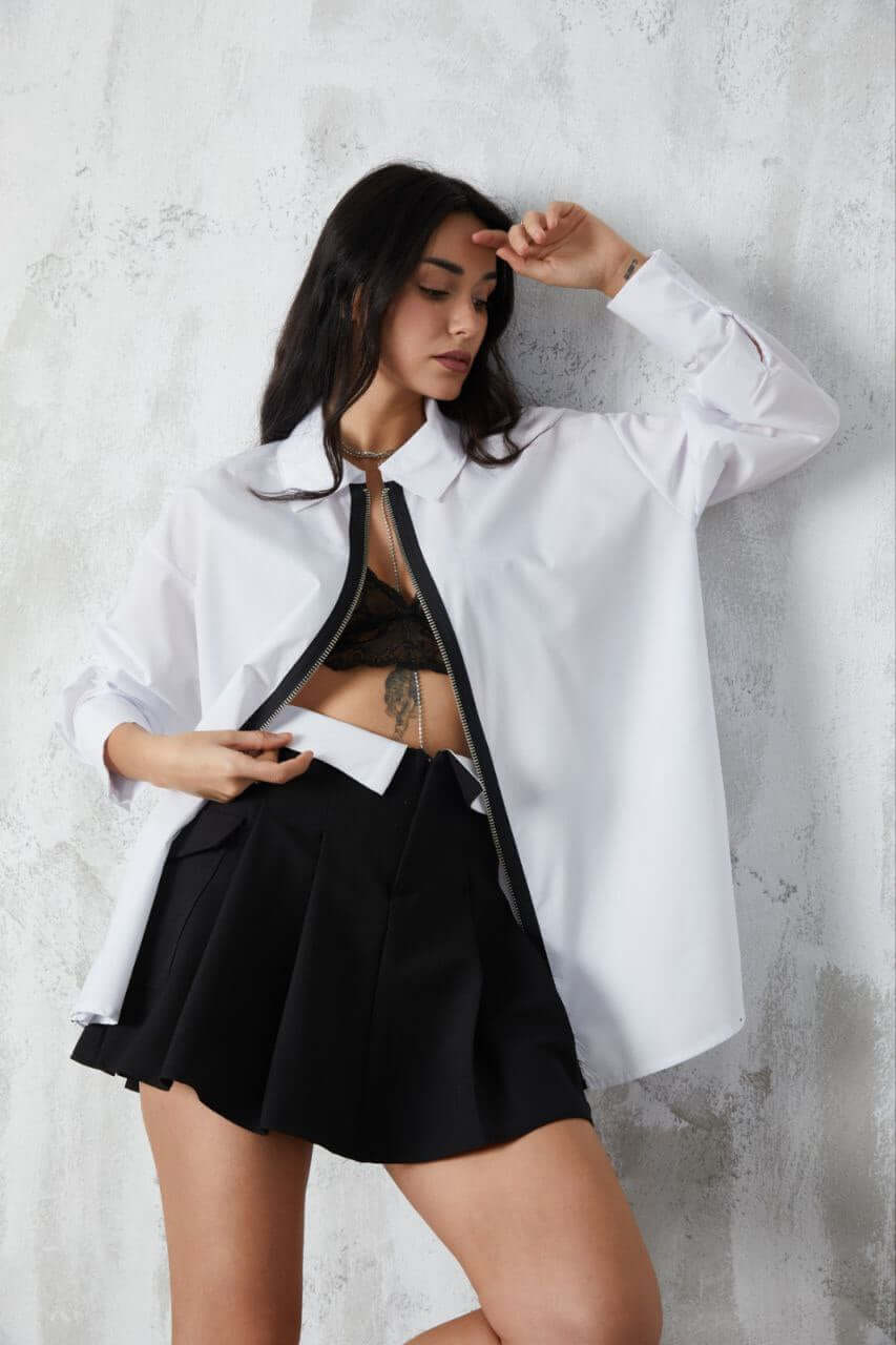 White loose shirt with black zipper