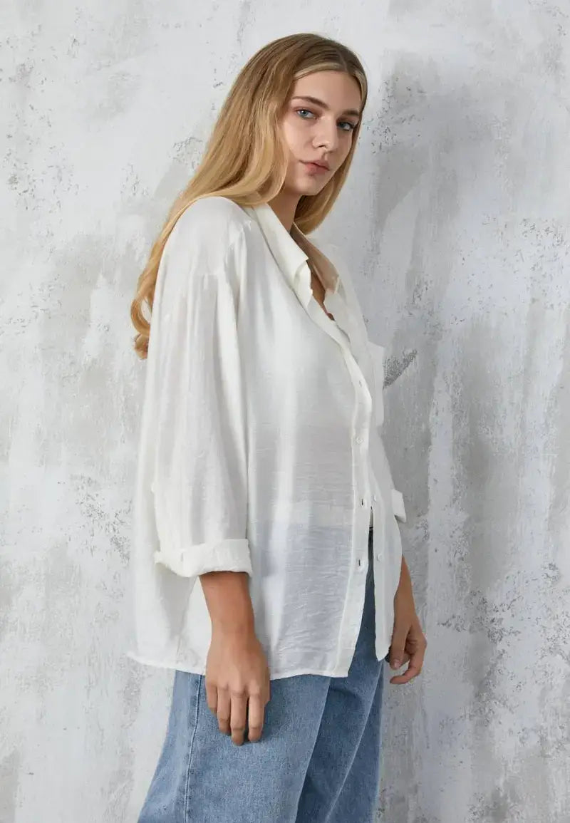 Classic loose white shirt