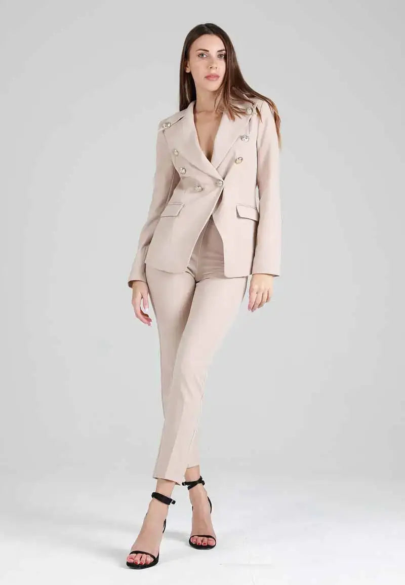Women's pants with gold chain