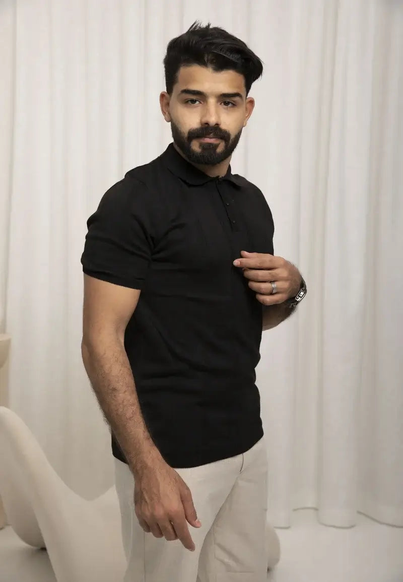 Men's classic black t-shirt