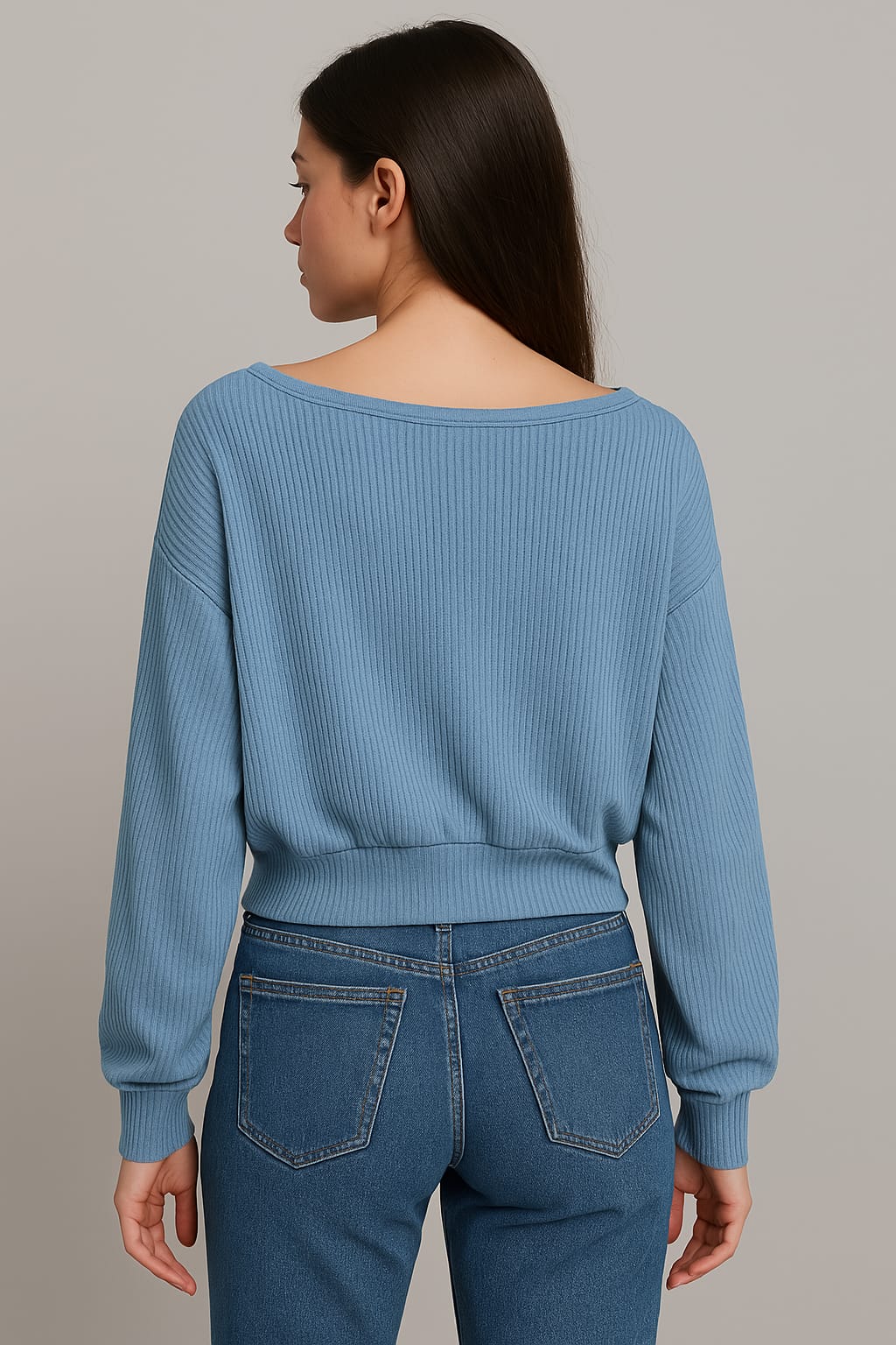 Long-sleeved loose T-shirt