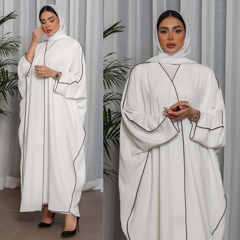 عباية نسائية بيضاء مرقعة مقاس كبير