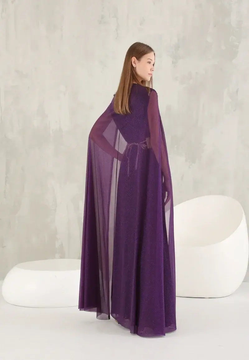 Luxurious Legacy: Moroccan Kaftan with Cane-Encrusted Scarf