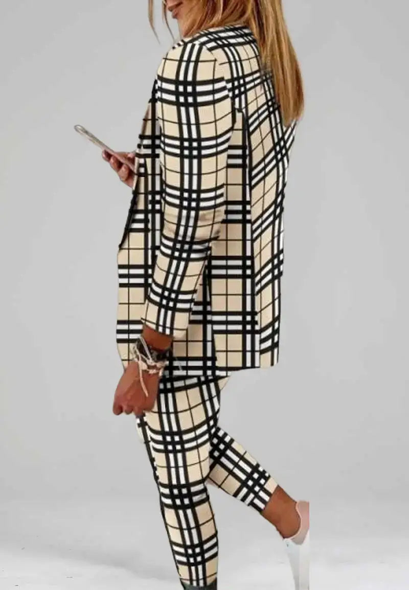 Women’s Soft Plaid Striped Suit