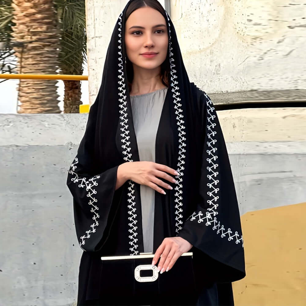 رداء نسائي إسلامي أنيق ذو شخصية رشيقة