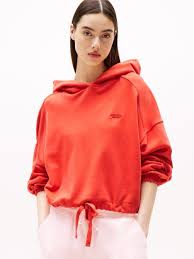 Hoodies & Sweatshirts