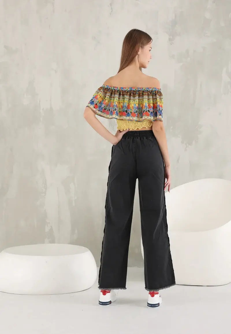 Snap Button Side Wide Leg Jeans