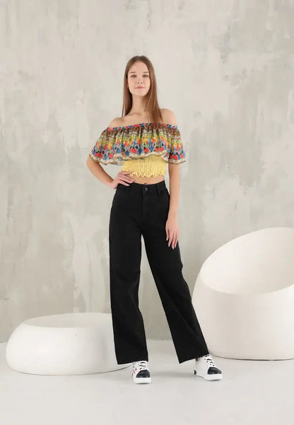 Women's black boyfriend jeans