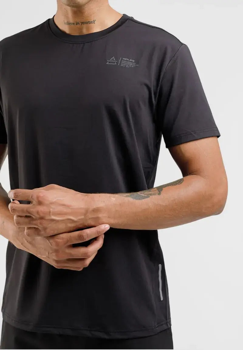 Men's sports t-shirt