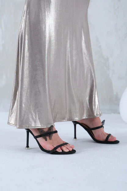 Shiny silver dress with delicate embroidery