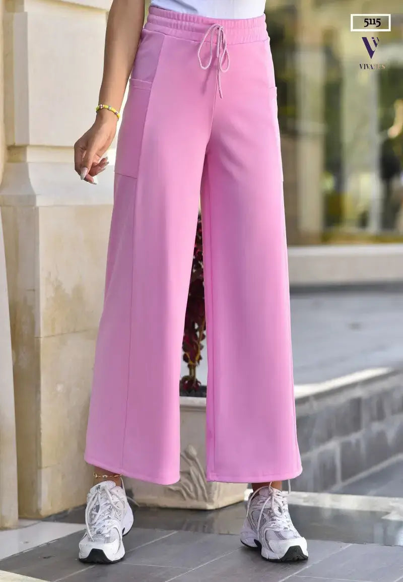Women's pants with pockets