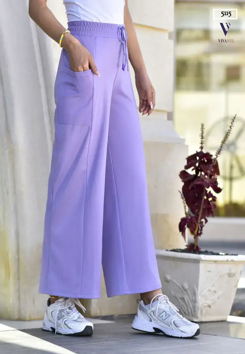 Women's pants with pockets