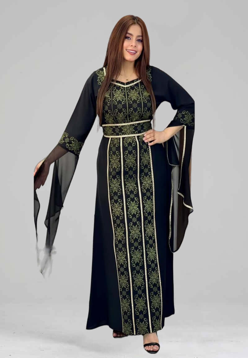 Excellent embroidered Palestinian Qalabiya Elegance