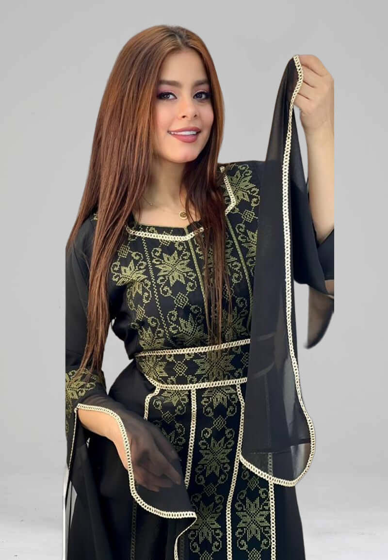 Excellent embroidered Palestinian Qalabiya Elegance
